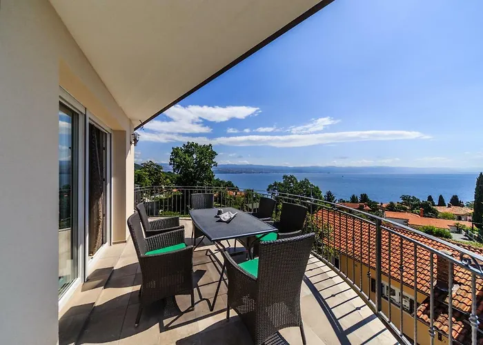 Casa vacanze Two Angels With Swimming Pool, - Opatija Ika