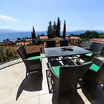Two Angels With Swimming Pool, - Opatija Hébergement de vacances *