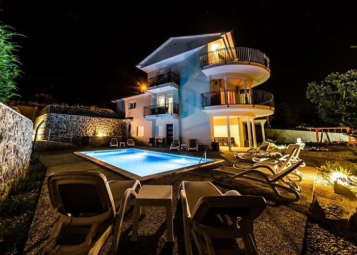 Two Angels With Swimming Pool, - Opatija *